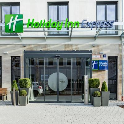 Holiday Inn Express Munich - City East, an IHG Hotel (Neumarkter Strasse 85B 81673 Munich)