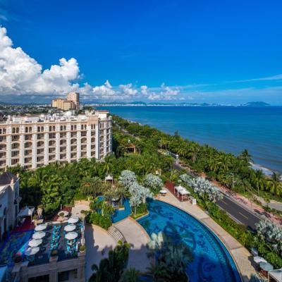 Crowne Plaza Resort Sanya Bay, an IHG Hotel (No. 228 Sanya Bay Road 572000 Sanya)