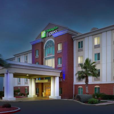 Holiday Inn Express & Suites San Antonio West Sea World Area, an IHG Hotel (2861 Cinema Ridge TX 78238 San Antonio)