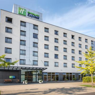 Holiday Inn Express Duesseldorf City Nord, an IHG Hotel (Mercedesstrasse 14 40470 Düsseldorf)