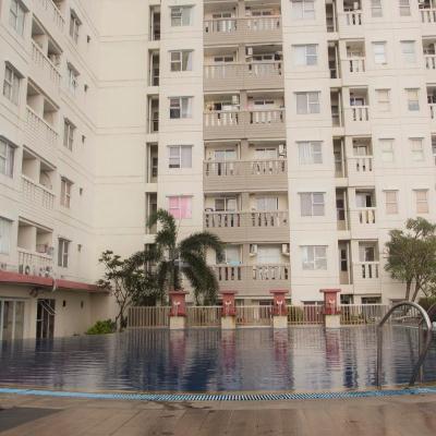 DE GREEN INN Kebon Jeruk (Jalan Lapangan Bola Belmont Residence Tower Everest Lt 3 #K3-01, Kembangan 11620 Jakarta)