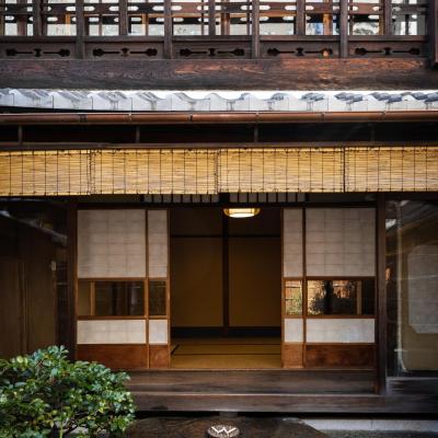 Toshiharu Ryokan (Shimogyo-ku Benzaiten-cho 326  600-8428 Kyoto)