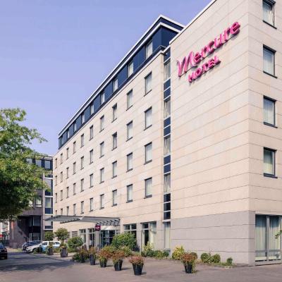 Mercure Hotel Düsseldorf City Nord (Nördlicher Zubringer 7 40470 Düsseldorf)