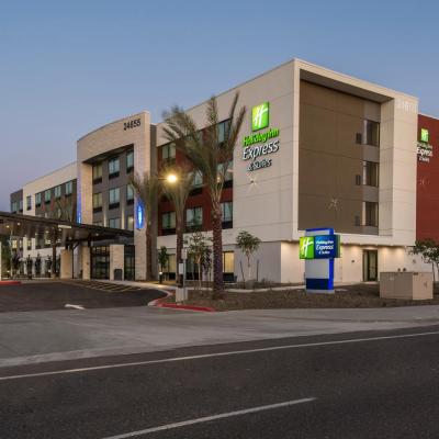 Holiday Inn Express & Suites - Phoenix North - Happy Valley, an IHG Hotel (24655 North 23rd Avenue 85085 Phoenix)