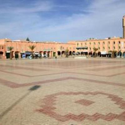 Hotel Bab Sahara (Place Almouahidine 45000 Ouarzazate)