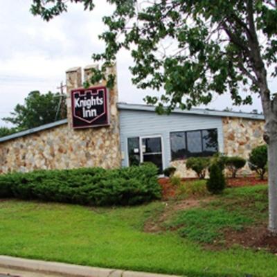 Knights Inn - Columbia (1803 Bush River Road SC 29210 Columbia)