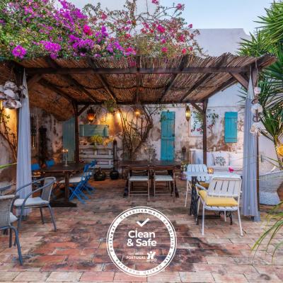 Casa dos Arcos - Charm Guesthouse (61 Rua 5 de Outubro 8200-109 Albufeira)