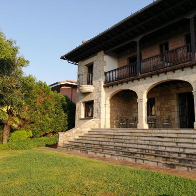 Posada El Jardin de Angela (Barrio Rucandial, 4D 39011 Santander)