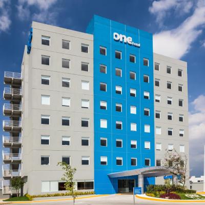 One Puebla Serdan (Avenida 15 de Mayo, 4502 72023 Puebla)