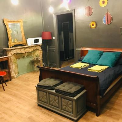 Chambre privée totalement indépendante au coeur de la ville (9 Rue de l'Observance 84200 Carpentras)