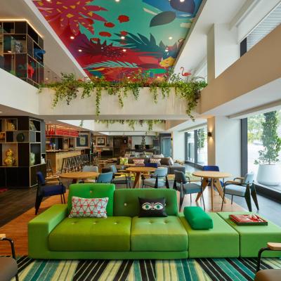 citizenM Kuala Lumpur Bukit Bintang (128 Jalan Pudu, Bukit Bintang 55100 Kuala Lumpur)