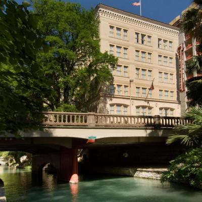 Drury Inn & Suites San Antonio Riverwalk (201 North St Mary's Street TX 78205 San Antonio)