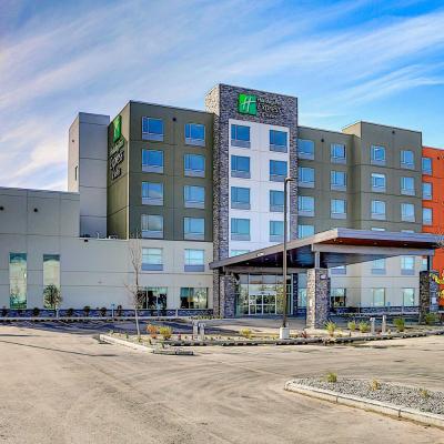 Holiday Inn Express & Suites - Calgary Airport Trail NE, an IHG Hotel (41 Freeport Crescent NE T3J 0T7 Calgary)