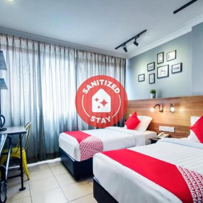 OYO 761 City Hotel (118-120 Jalan Petaling City Centre 50000 Kuala Lumpur)