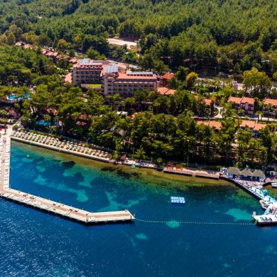 Grand Yazıcı Club Marmaris Palace (Pamucak Mevkii Cumhuriyet Mahallesi Ataturk Caddesi 48720 Marmaris)