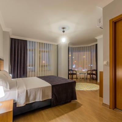 Antalya Business Hotel (Cumhuriyet Mahallesi 703 Sokak No:3/101 07010 Antalya)