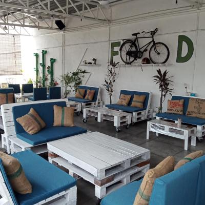 Birdnest Guesthouse, Gaia Rooftop Cafe (210, Jalan Tun Hs Lee 50000 Kuala Lumpur)