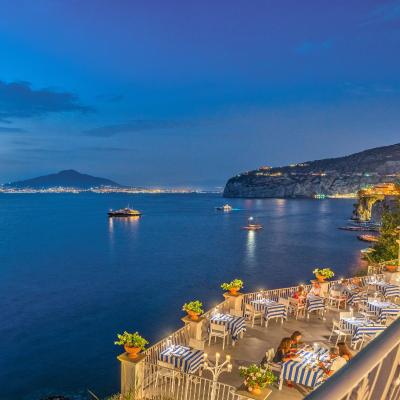 Grand Hotel Riviera (Via Califano 22 80067 Sorrente)