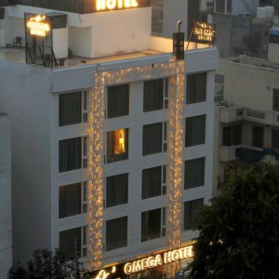 Photo Hotel Omega - Gurgaon Central, Sec 45