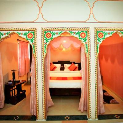 Hotel Moon Light Palace (S-34, Shanti Nagar, Near Labour Court, Opp. NBC 302006 Jaipur)