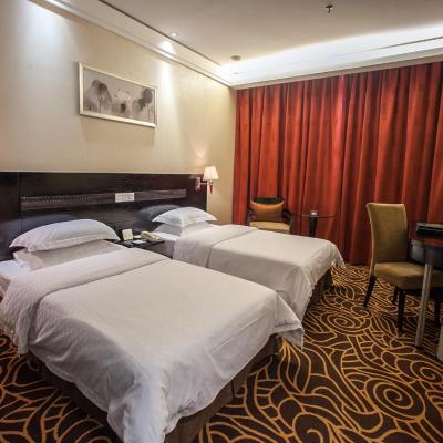 Hua Shi Hotel (No.69 Zhong Shan Avenue West 510631 Canton)