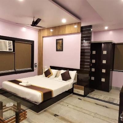 DORA HOUSE (33 Radhamadhab Dutta Garden Road Beliaghata 700010 Kolkata)