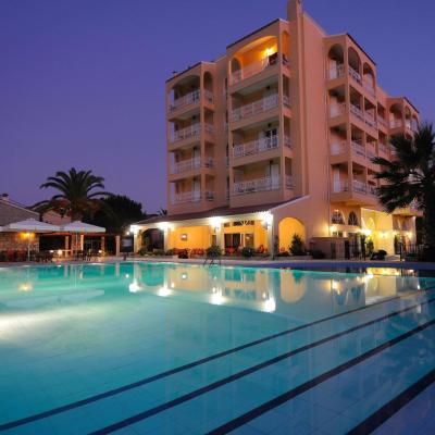 Sunset Hotel (Alykes Potamou, National Road Kerkyra - Palaiokastritsas 49100 Corfou)