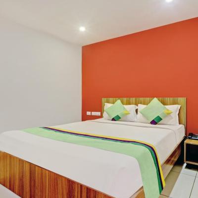 Treebo Sai Suites Inn Nagavara (54/3 Chennampallis Arcade, Service Road, Kanaka Nagar, Veerannapalya, Nagavara, Bengaluru, Karnataka 560045 Bangalore)