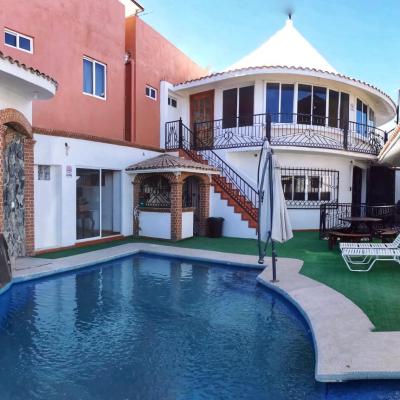 Casa del Cono (Calle bahía y Av. el tule Mza 91 lote 71 23473 Cabo San Lucas)