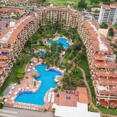 Velas Vallarta Condo (Av. Paseo de la Marina Nte 585 Apt # 4312 48354 Puerto Vallarta)