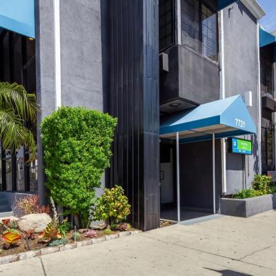 Photo SureStay Hotel by Best Western Beverly Hills West LA