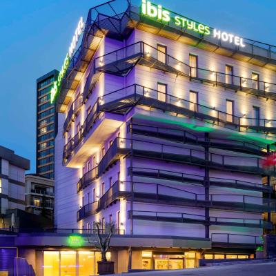 Ibis Styles Istanbul Atasehir (Kucukbakkalkoy Mah. Yenidogan Cad. No.6 2 Atasehir 34750 Istanbul)