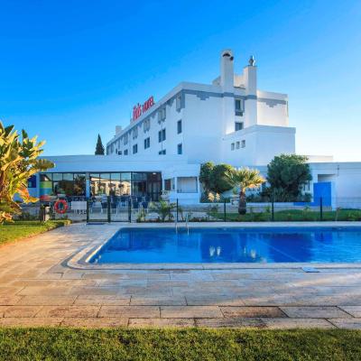 Hotel ibis Faro Algarve (Rua Antonio Aleixo 206 - EN 125 8005-174 Faro)