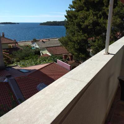 Luna Tsuki Two (9 Ulica Josipa Tankovića 2 52210 Rovinj)