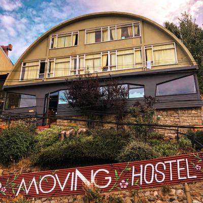 Moving Hostel Travel Bar (Salta 504 8400 San Carlos de Bariloche)