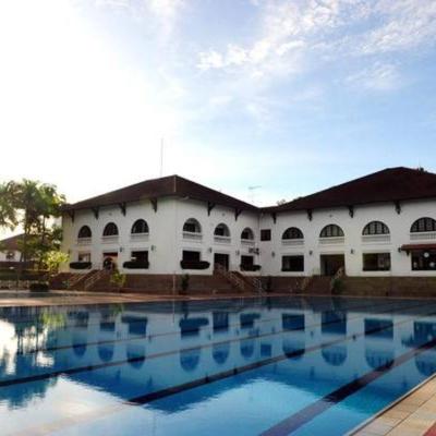 Ponderosa Golf & Country Resort (No. 3, Jalan Ponderosa 1, Taman Ponderosa 81100 Johor Bahru)