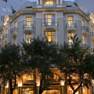 The Excelsior Small Luxury Hotels of the World (11 Komninon Str. & 23 Mitropoleos Str. 54624 Thessalonique)