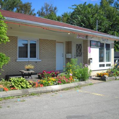 motel le jardin (3290 boul.wilfrid hamel G1P2J2 Québec)