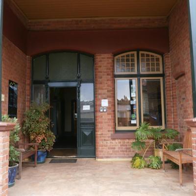 Launceston Backpackers (103 Canning Street 7250 Launceston)