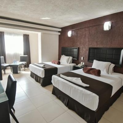 Hotel Portonovo Plaza Centro (Calzada Independencia Sur,  482 Colonia Centro  44100 Guadalajara)