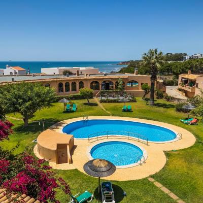 Clube Maria Luisa (Torre Da Medronheira - Olhos De Água 8200-635 Albufeira)