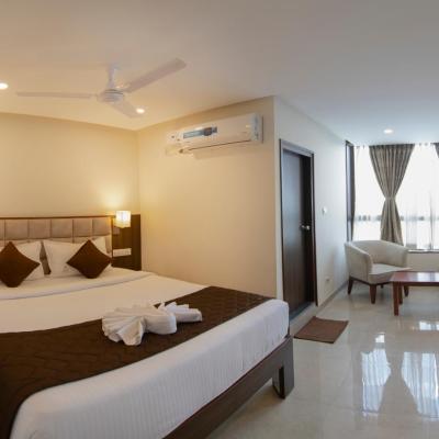 Nice Stay The Business Hotel (10, Suguna House, 1st Main Road, HGH Layout 560032 Bangalore)