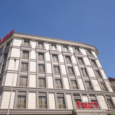 King City Hotel (Mahmutbey mah. Halkalı cad. No:102-106 34218 Bağcılar-İstanbul  34218 Istanbul)