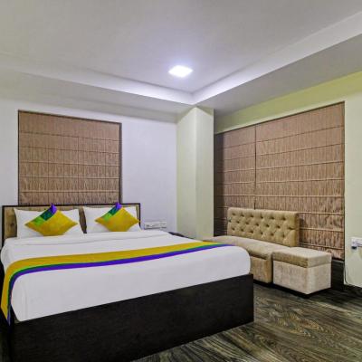 Itsy Hotels Reotel (12/A, SR Das Road, Lake Range, Kalighat, Kolkata, West Bengal 700026 Kolkata)