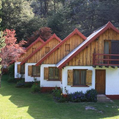 Cabañas Pichi Ruca (Avenida Bustillo kilometro 16.300 8400 San Carlos de Bariloche)