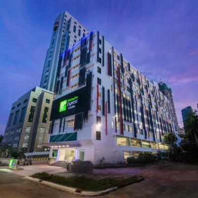 Photo Holiday Inn Express & Suites Johor Bahru, an IHG Hotel