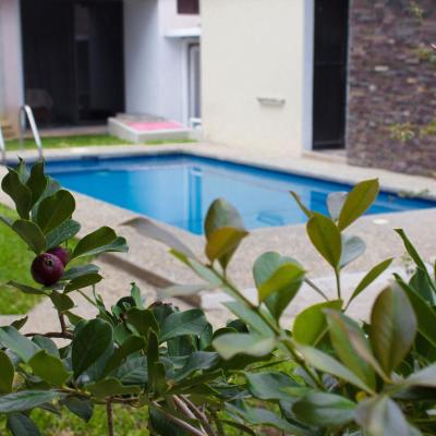 LOFTS en Cuernavaca con alberca climatizada (4 Vicente Garrido 62230 Cuernavaca)