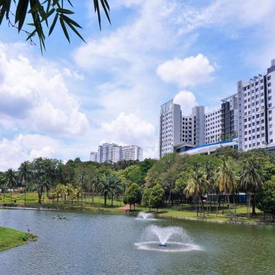 Hotel Komune Living & Wellness Kuala Lumpur (No 21, Jalan Tasik Permaisuri 2 Bandar Tun Razak 56000 Kuala Lumpur)