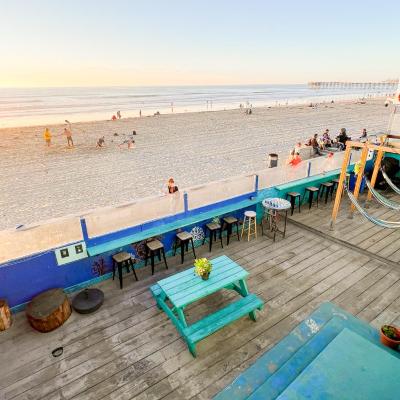 ITH Beach Bungalow Surf Hostel San Diego (707 Reed Avenue CA 92109 San Diego)