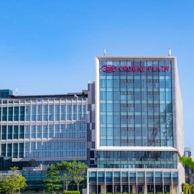 Crowne Plaza Shenzhen World Exhibition and Convention Center, an IHG Hotel ( Zhanyun Road, Baoan District, Shenzhen 518100, Guangdong Province, P. R. China 518100 Shenzhen)